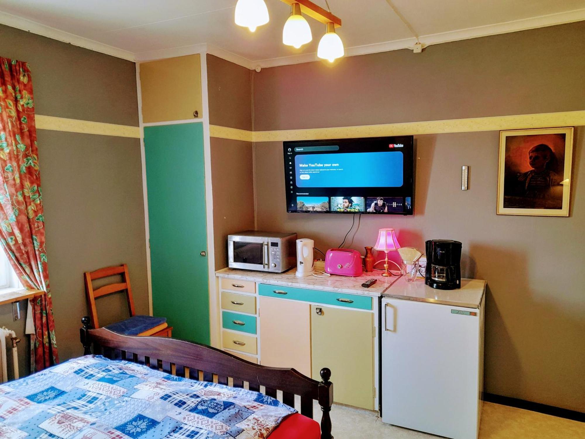Bedroom With Kitchen, 120 M From Sandbach Bräcke Екстериор снимка
